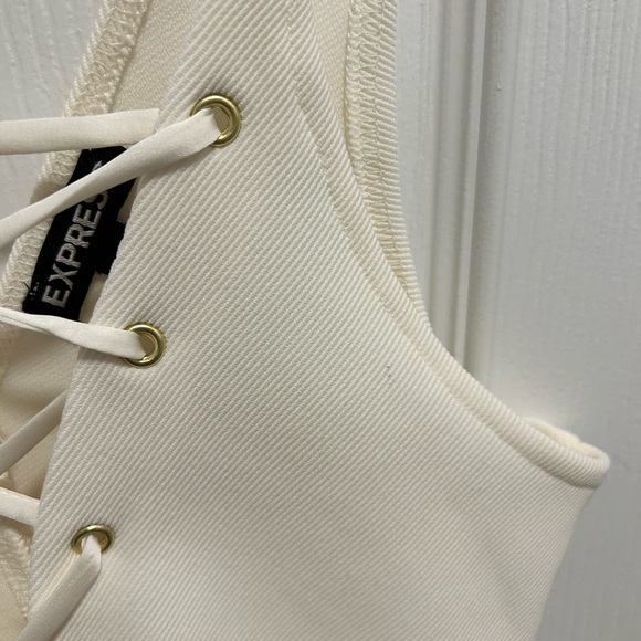 Express White Bodysuit - Picture 8 of 10